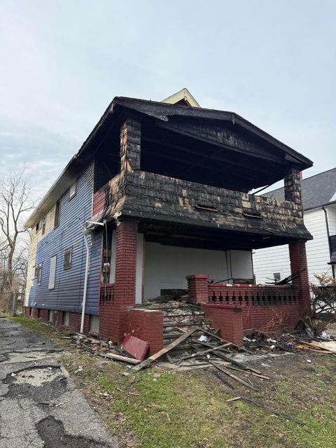 Photo of 9422 Parkview Avenue, Cleveland, OH 44104 (MLS # 226007981)