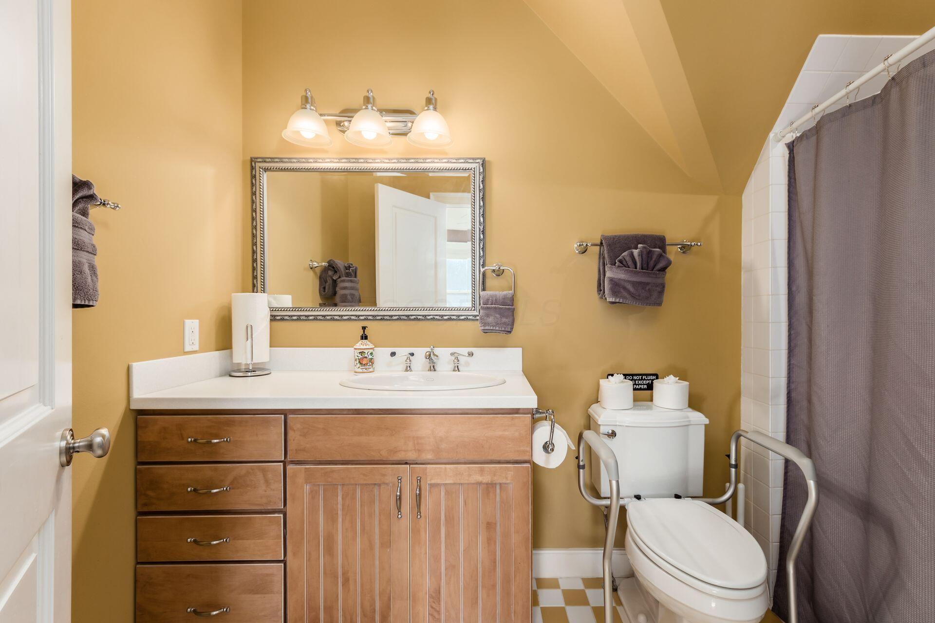 16187 Kreashbaum Road, Rockbridge, Ohio image 26