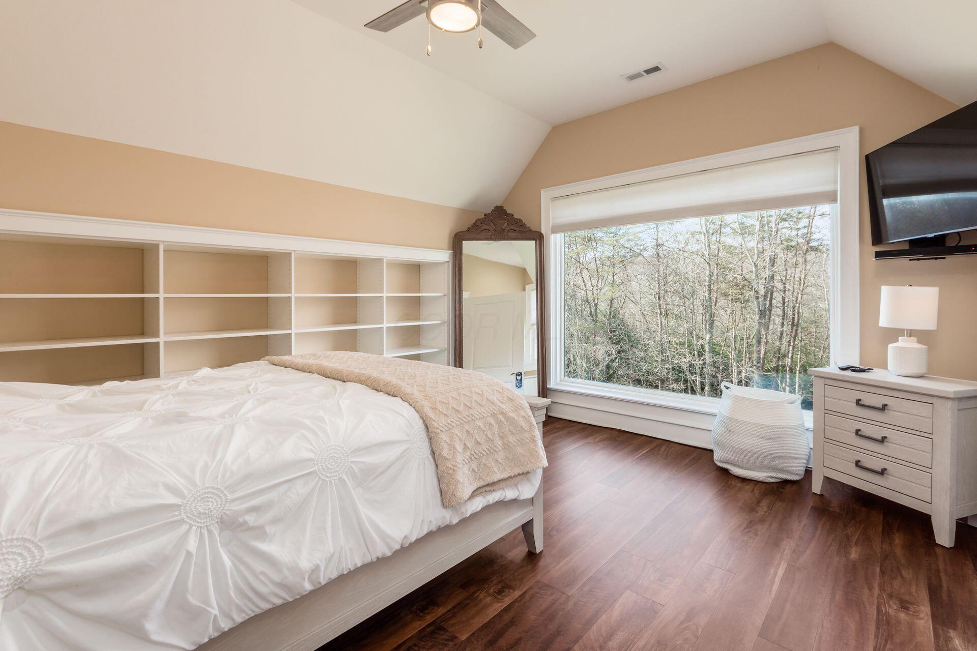 16187 Kreashbaum Road, Rockbridge, Ohio image 36