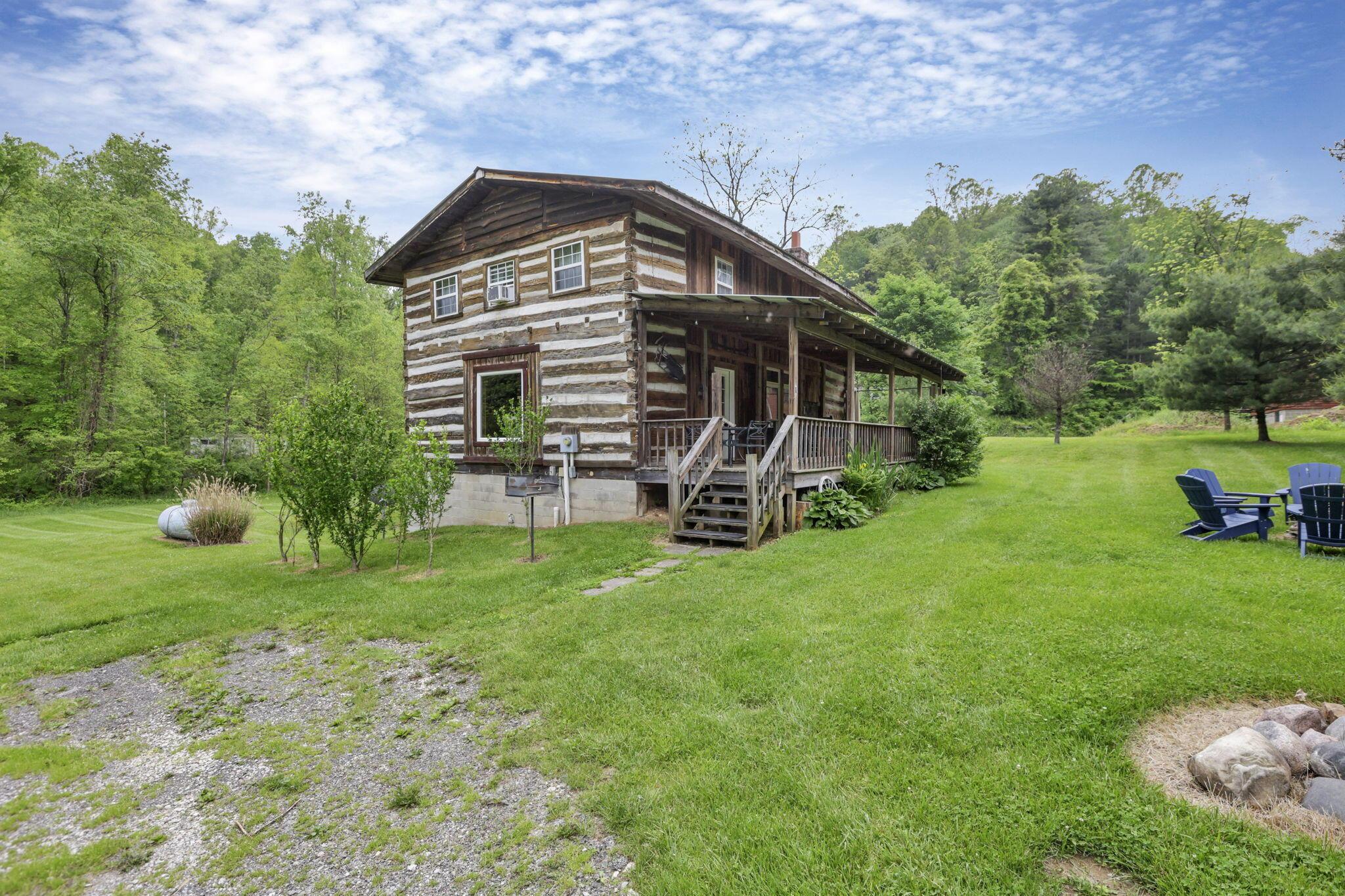 23587 Woltz Road, Rockbridge, Ohio image 37
