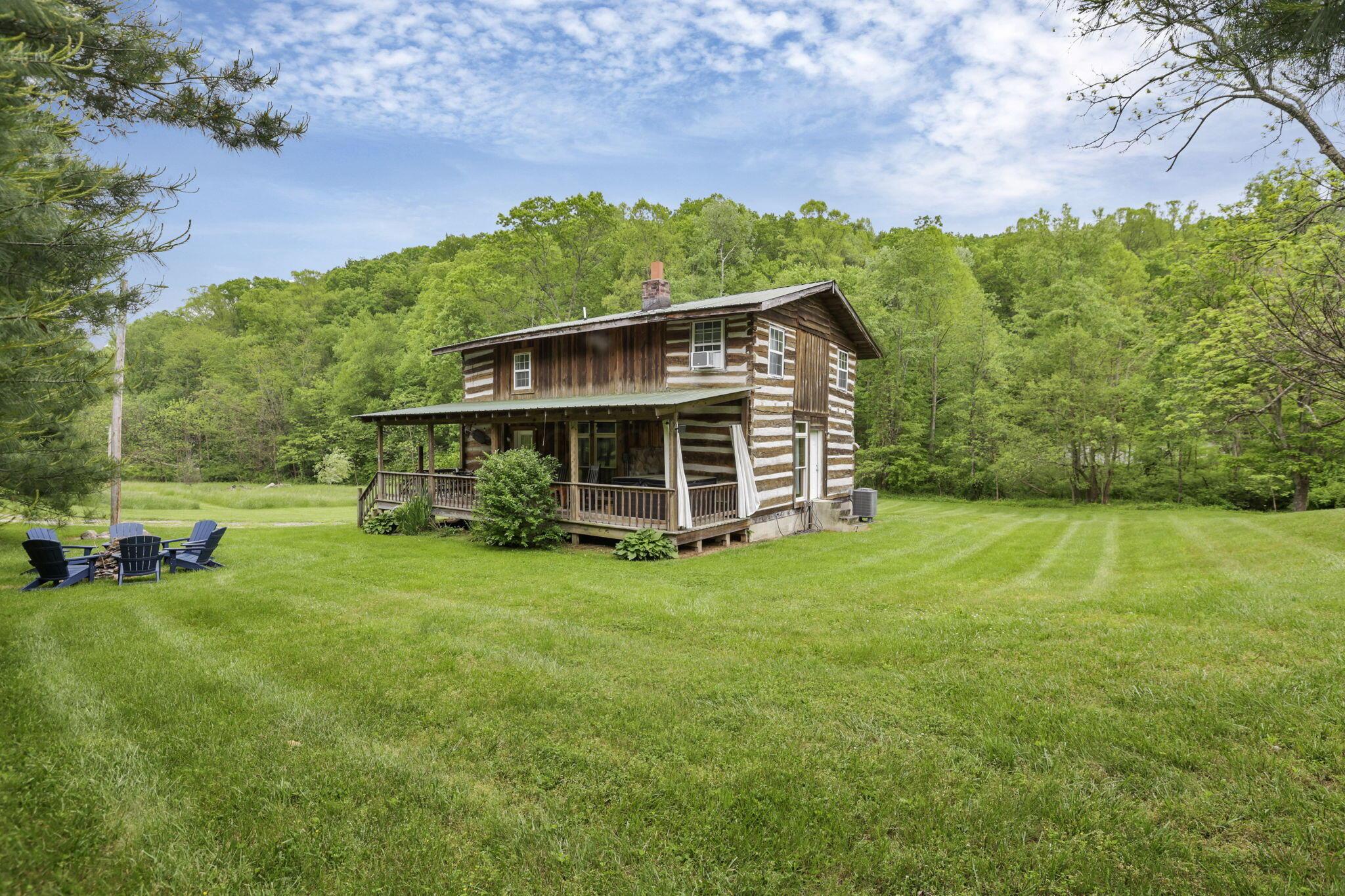 23587 Woltz Road, Rockbridge, Ohio image 39