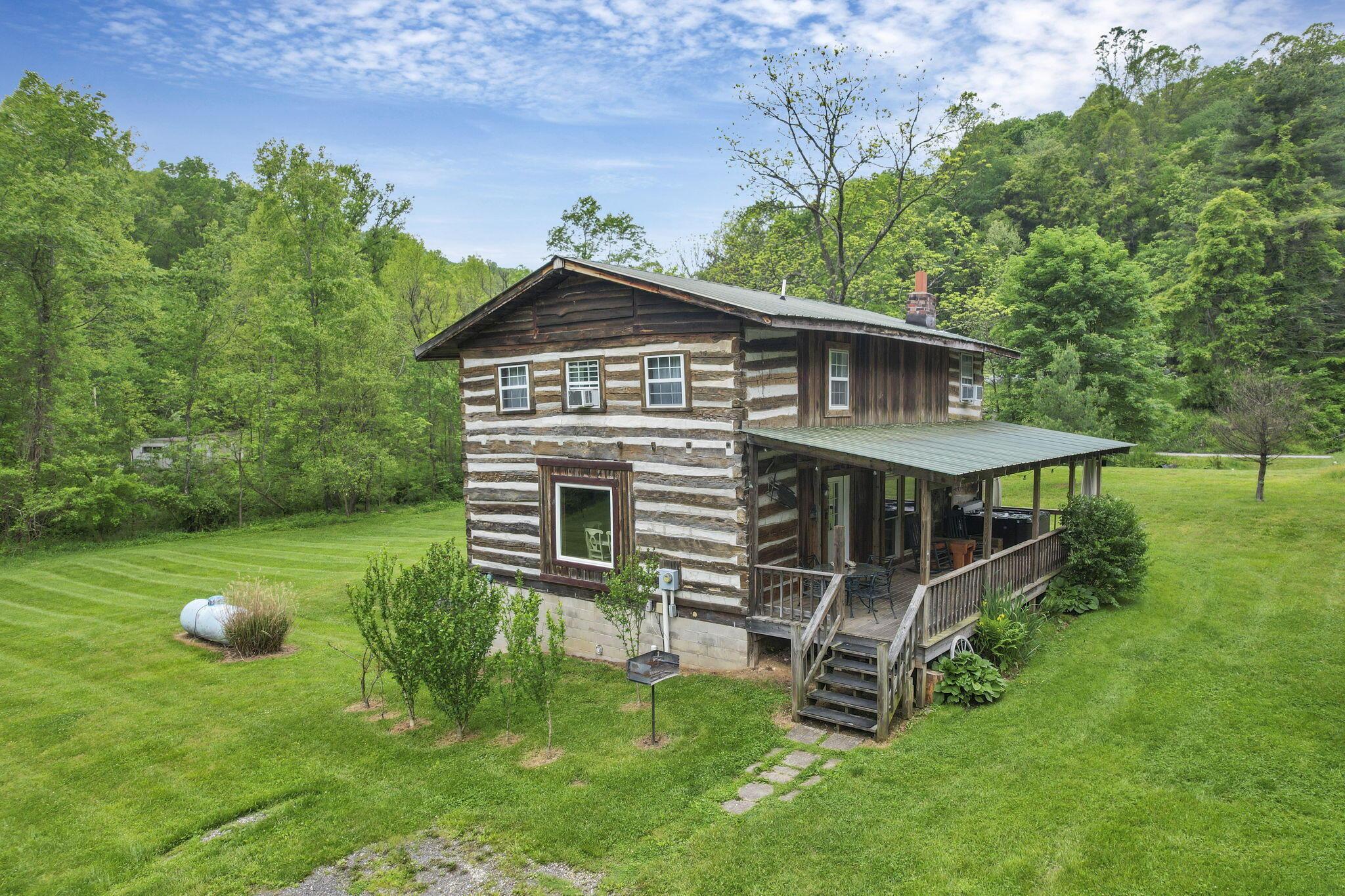 23587 Woltz Road, Rockbridge, Ohio image 43