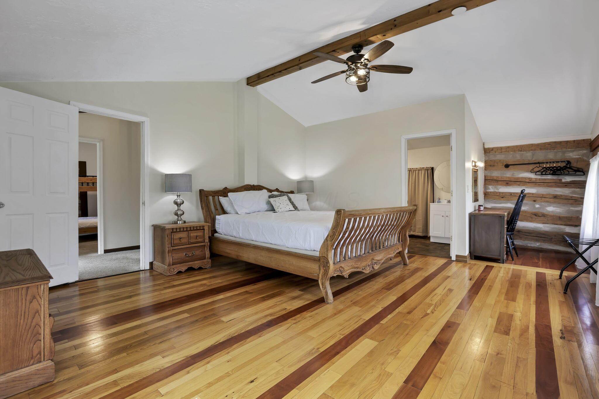 23587 Woltz Road, Rockbridge, Ohio image 26