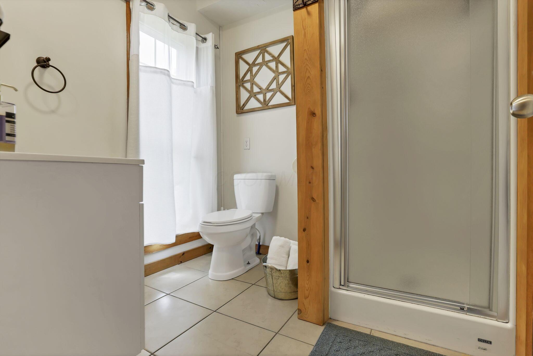 23587 Woltz Road, Rockbridge, Ohio image 23