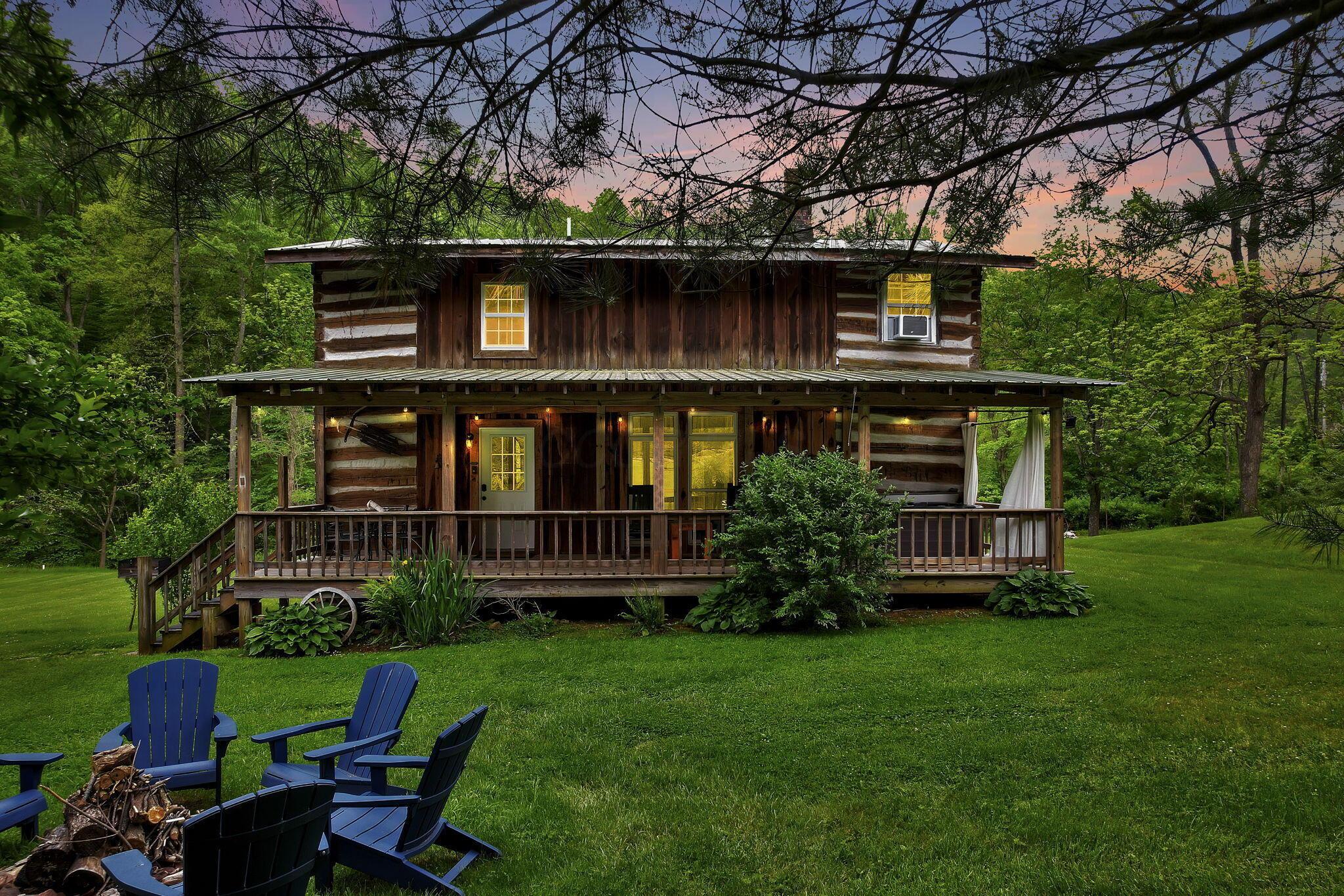 23587 Woltz Road, Rockbridge, Ohio image 1