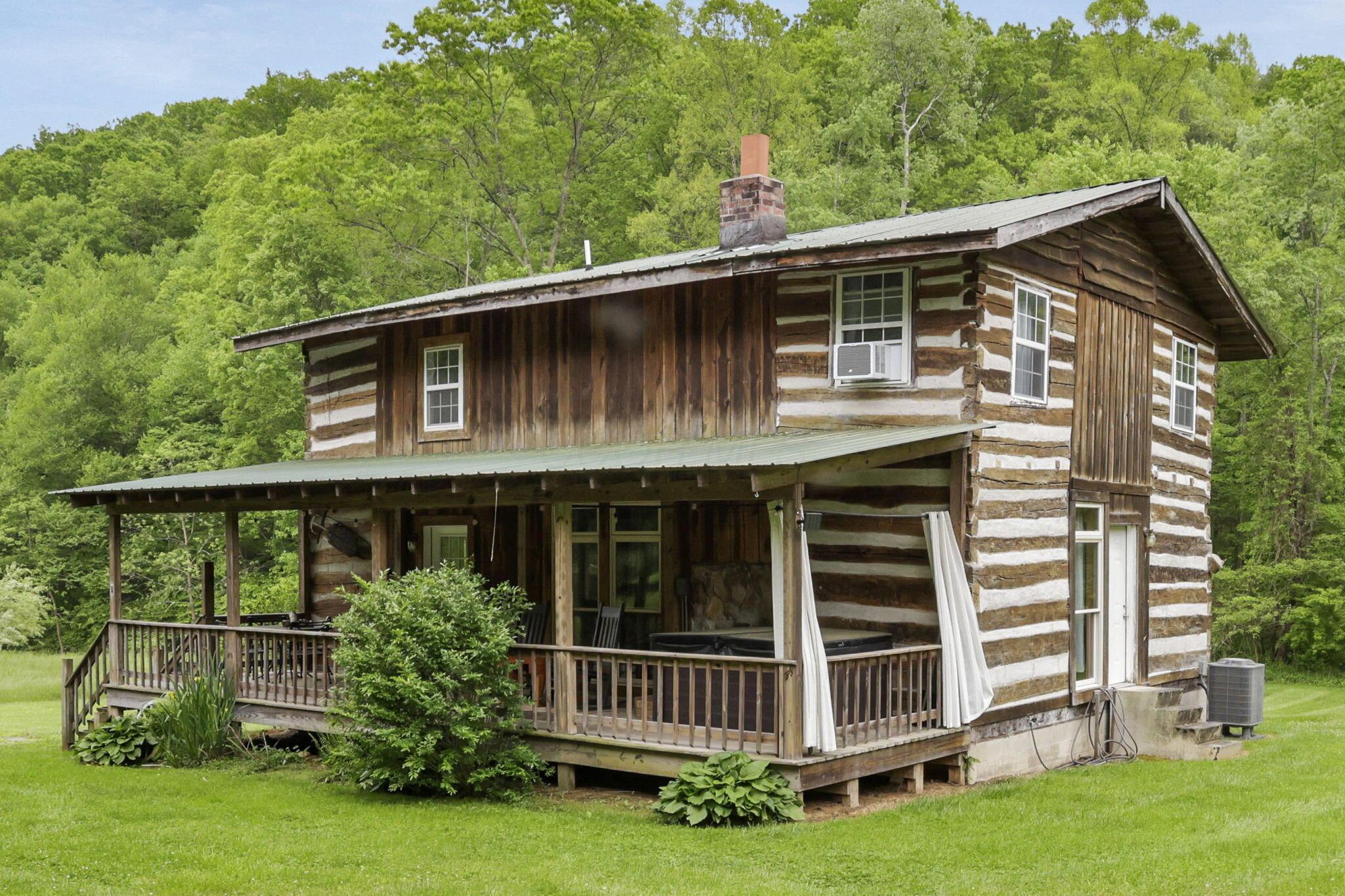 23587 Woltz Road, Rockbridge, Ohio image 38