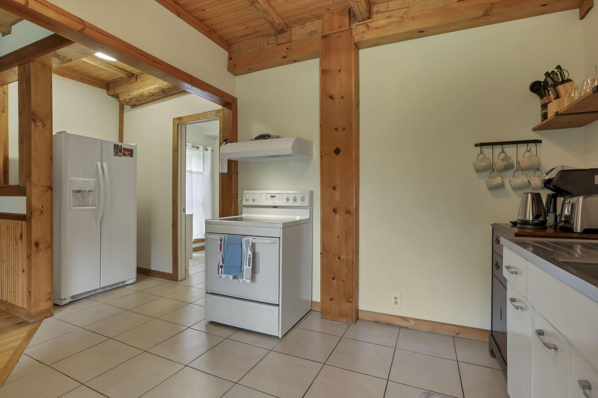 23587 Woltz Road, Rockbridge, Ohio image 22