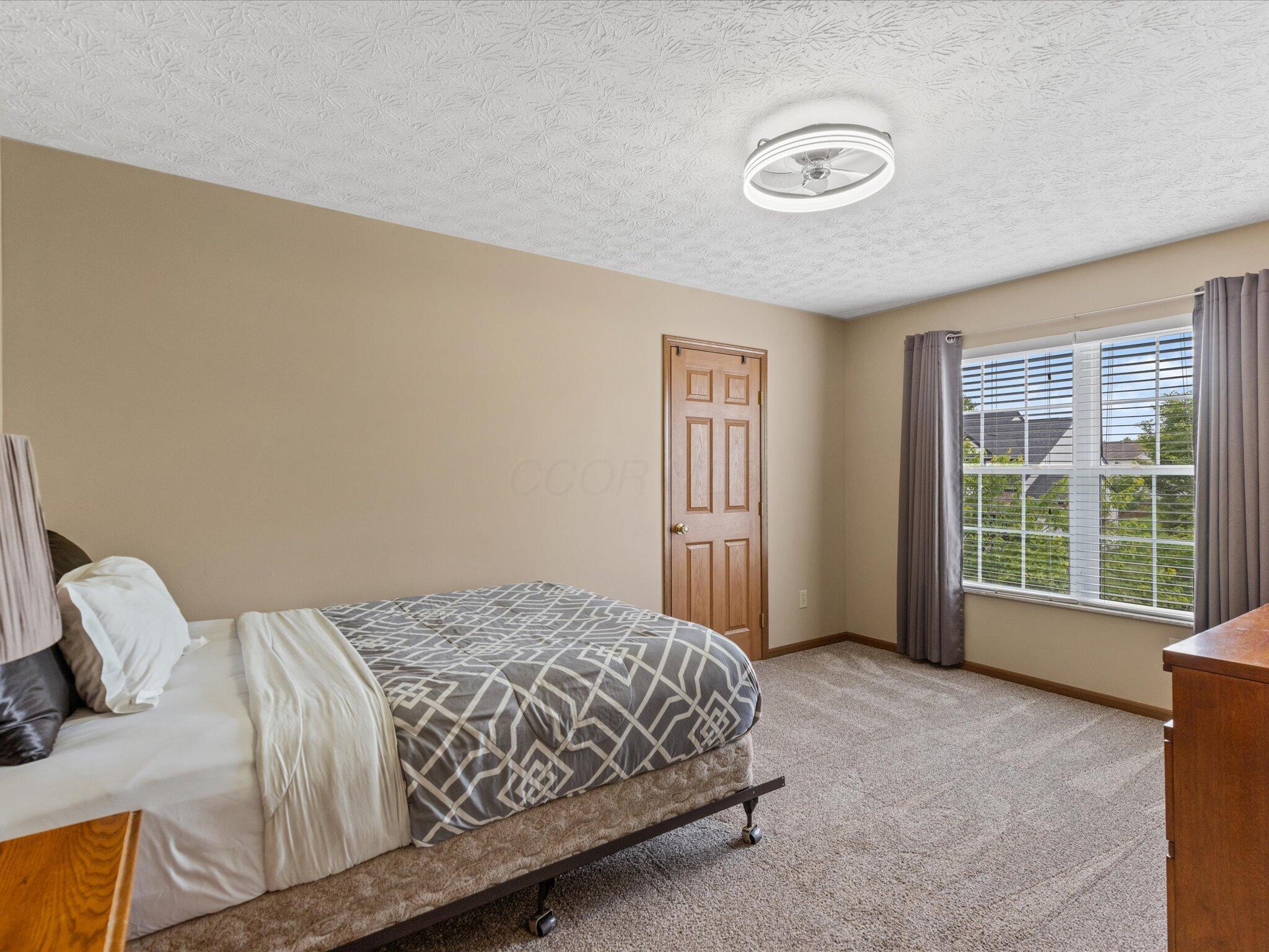 5980 Peridot Street, Grove City, Ohio image 30