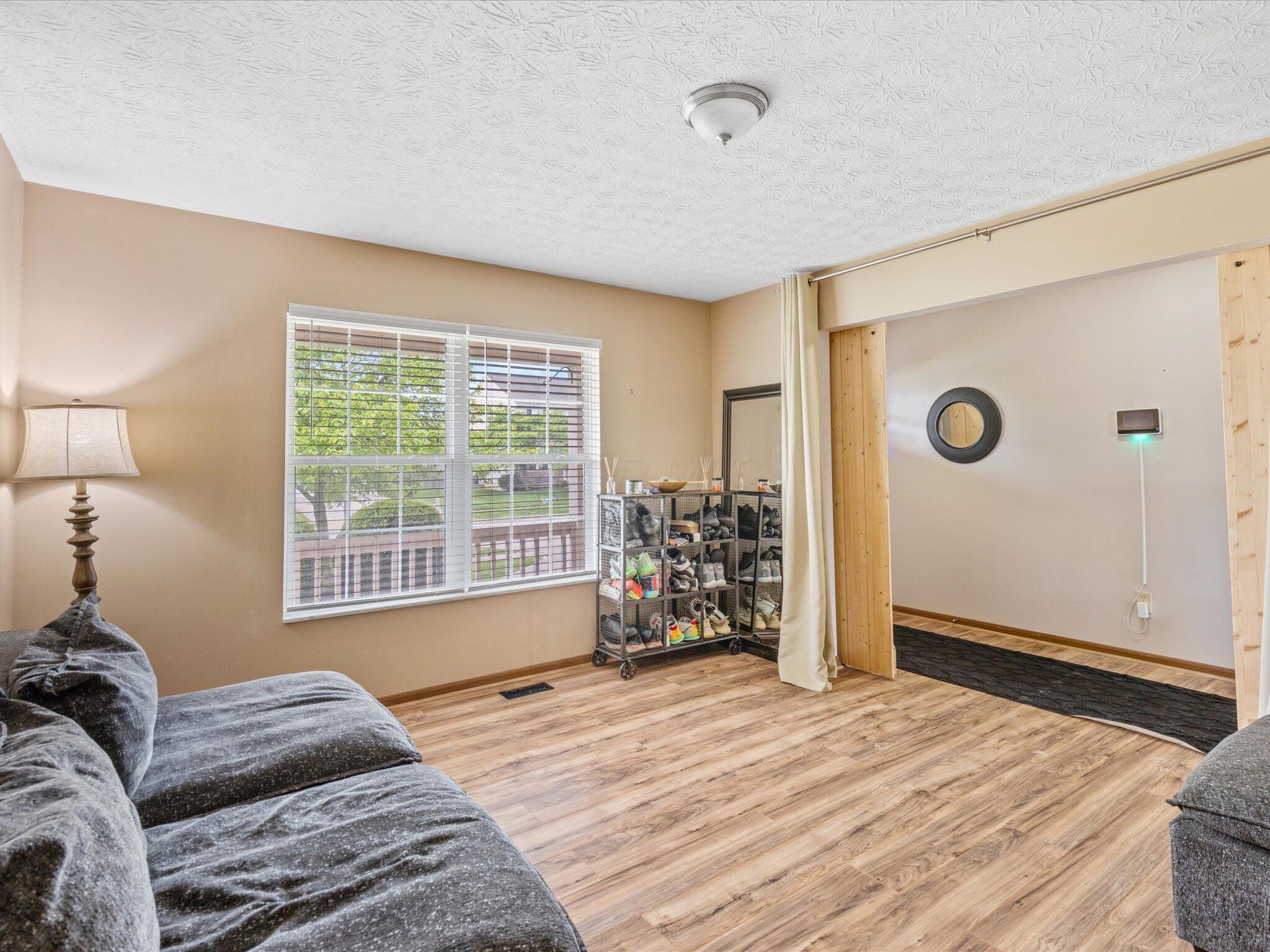 5980 Peridot Street, Grove City, Ohio image 12