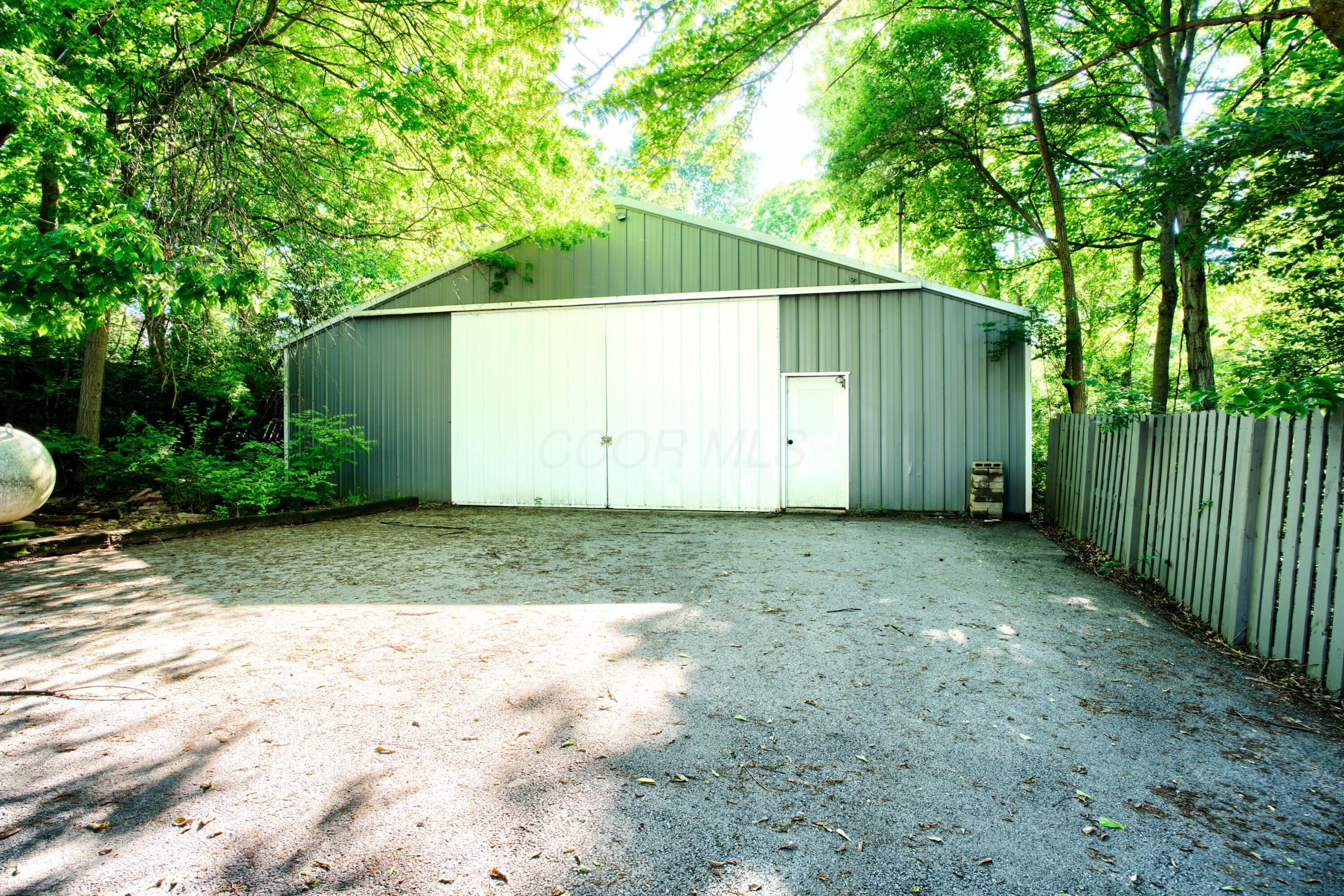 4201 Summit View Road