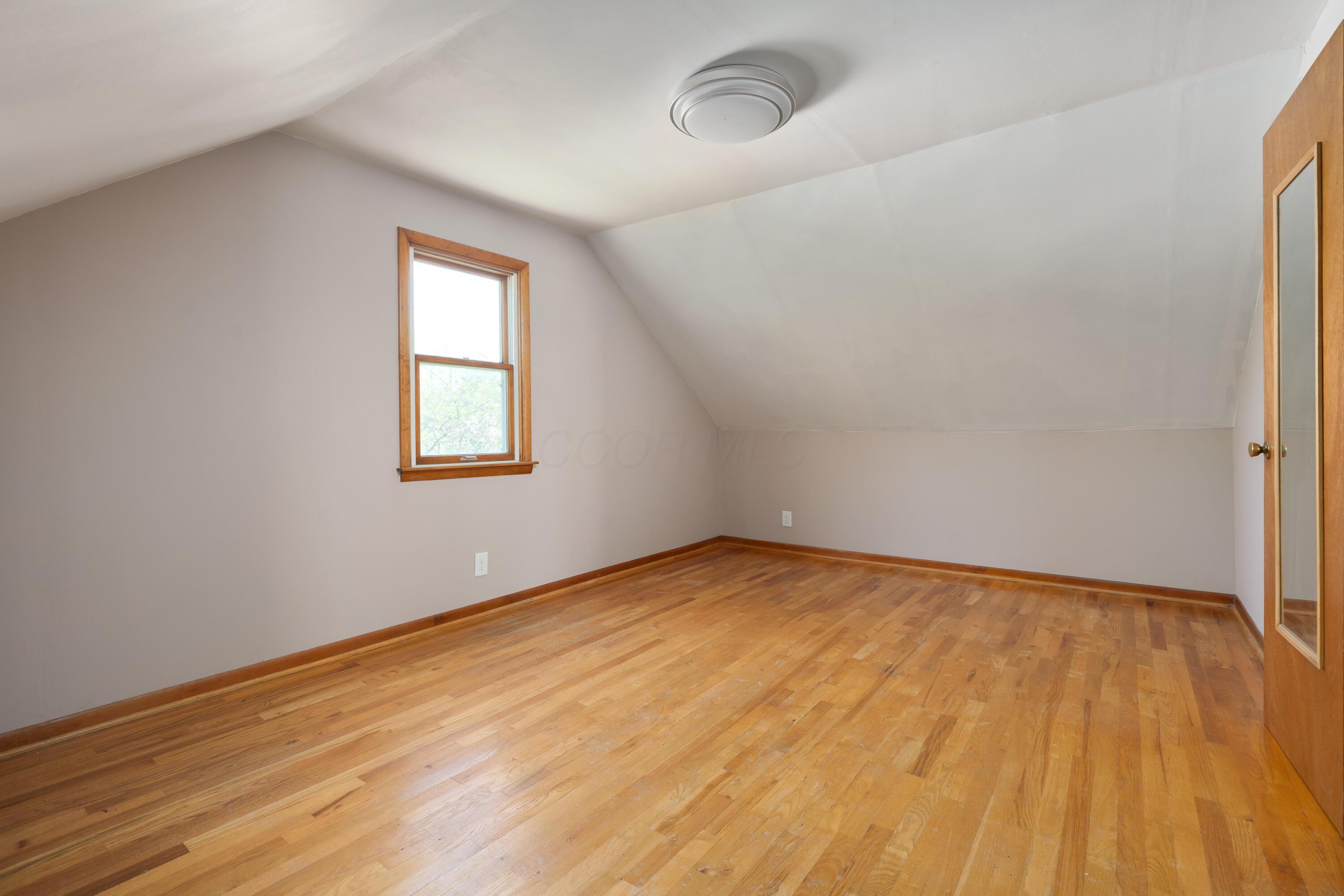 2852 Thorndale Avenue, Columbus, Ohio image 28