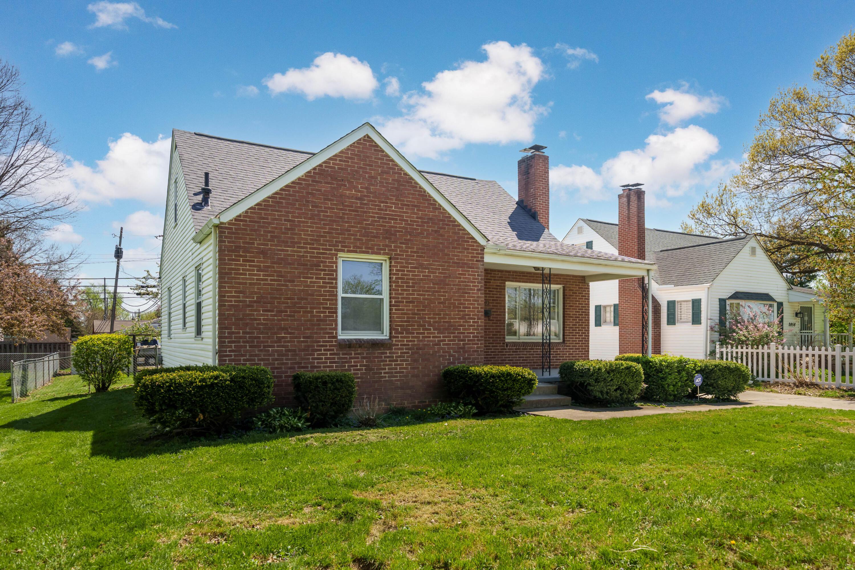 2852 Thorndale Avenue, Columbus, Ohio image 6