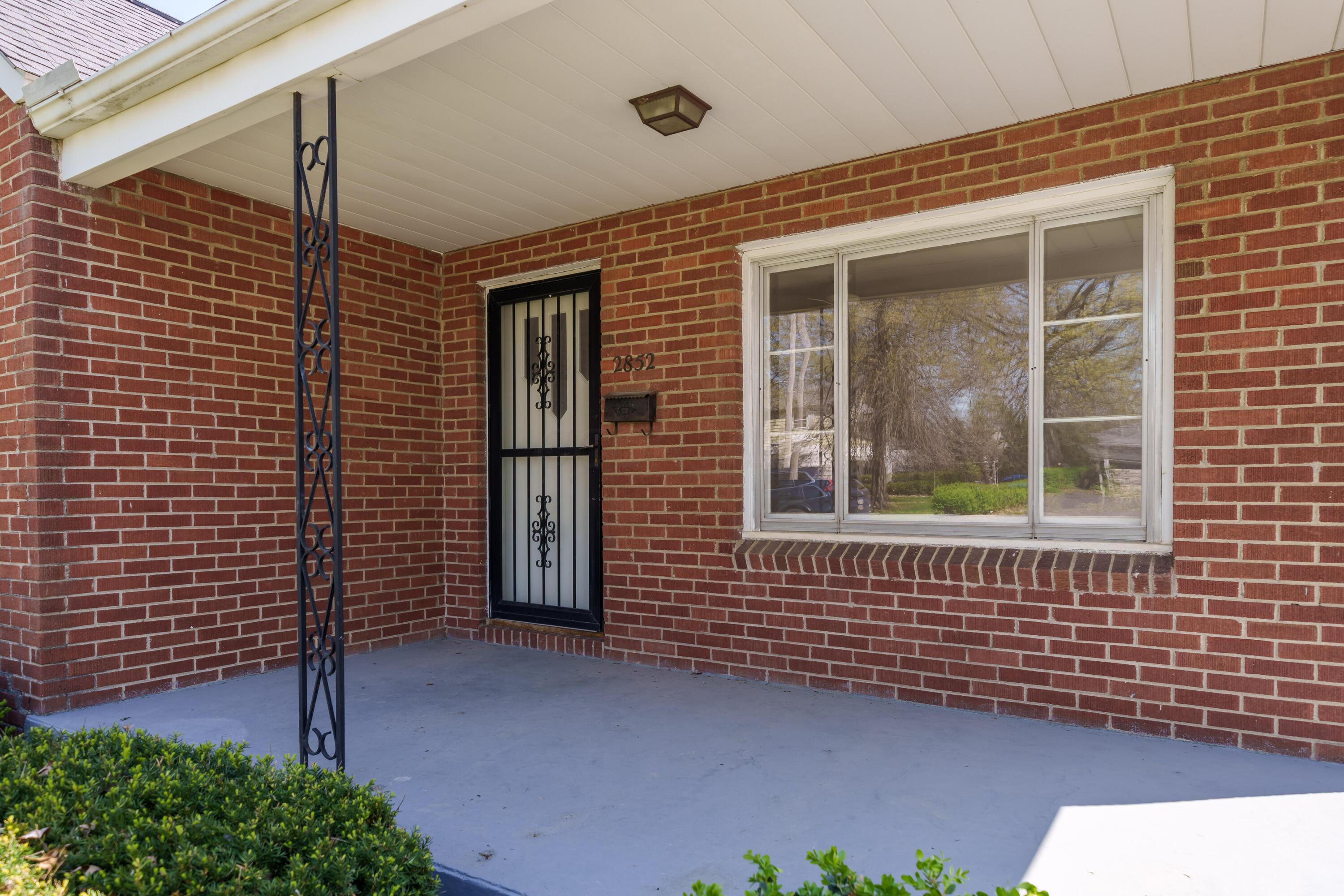 2852 Thorndale Avenue, Columbus, Ohio image 8