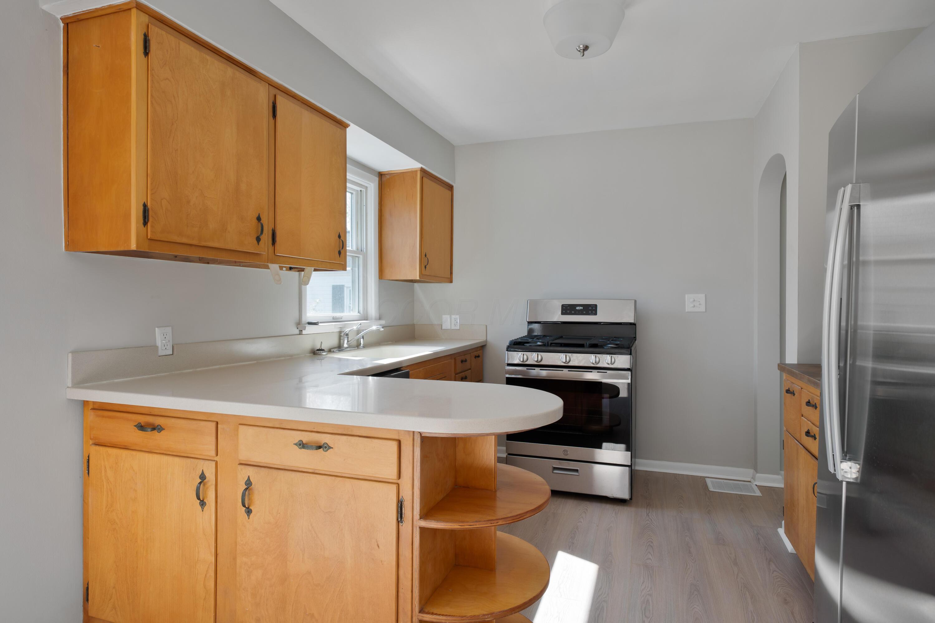 2852 Thorndale Avenue, Columbus, Ohio image 16