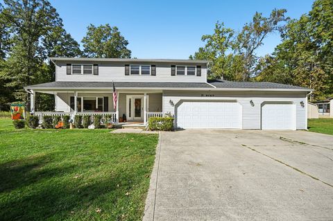 Photo of 25 Roga Road, Reynoldsburg, OH 43068 (MLS # 225039794)