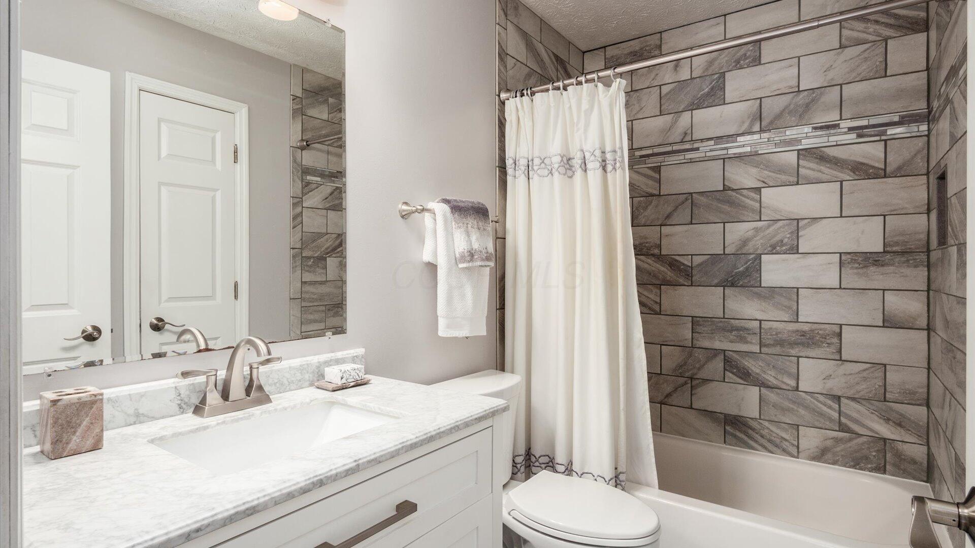 832 Mcleod Parc, Pickerington, Ohio image 19
