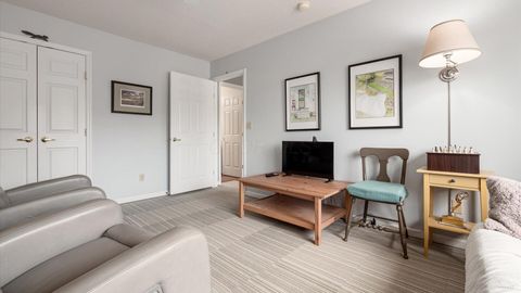 Tiny photo for 669 Kensington Drive, Heath, OH 43056 (MLS # 226014027)