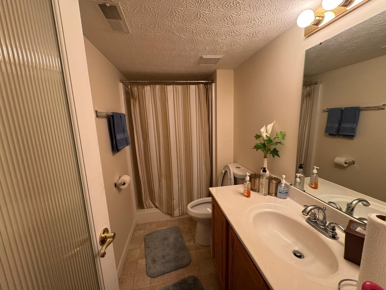 310 Abbey Avenue, Lithopolis, Ohio image 2