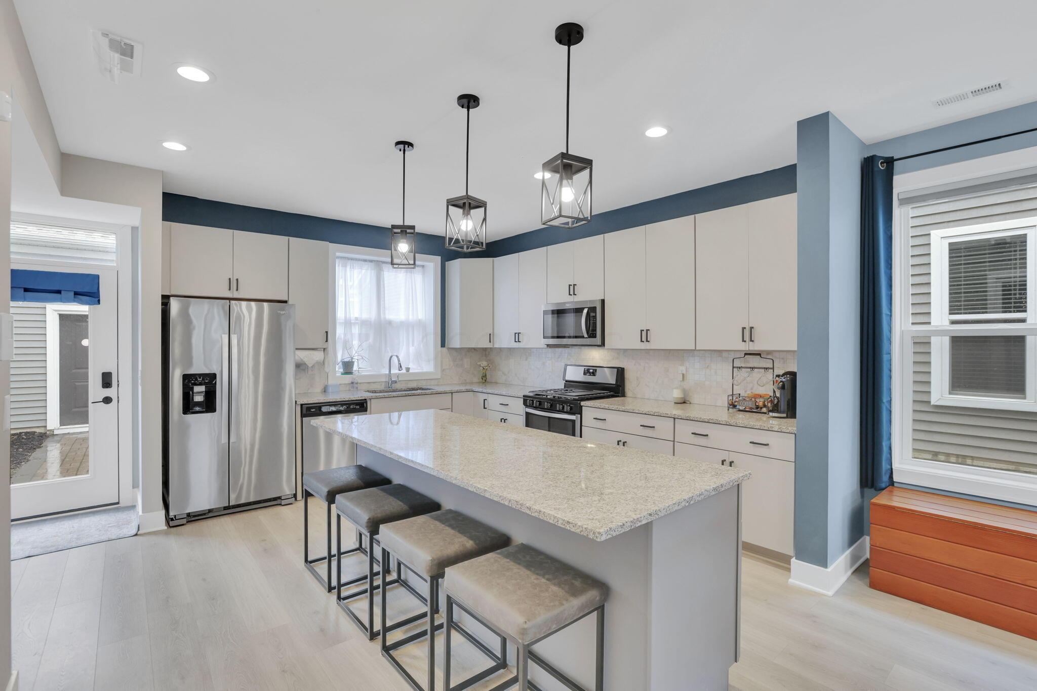 1242 N Grant Avenue, Columbus, Ohio image 9