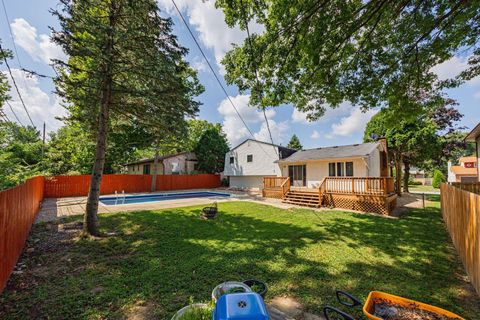 Tiny photo for 5486 Pine Bluff Road, Columbus, OH 43229 (MLS # 225045500)