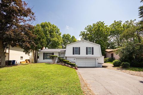 Photo of 5486 Pine Bluff Road, Columbus, OH 43229 (MLS # 225045500)