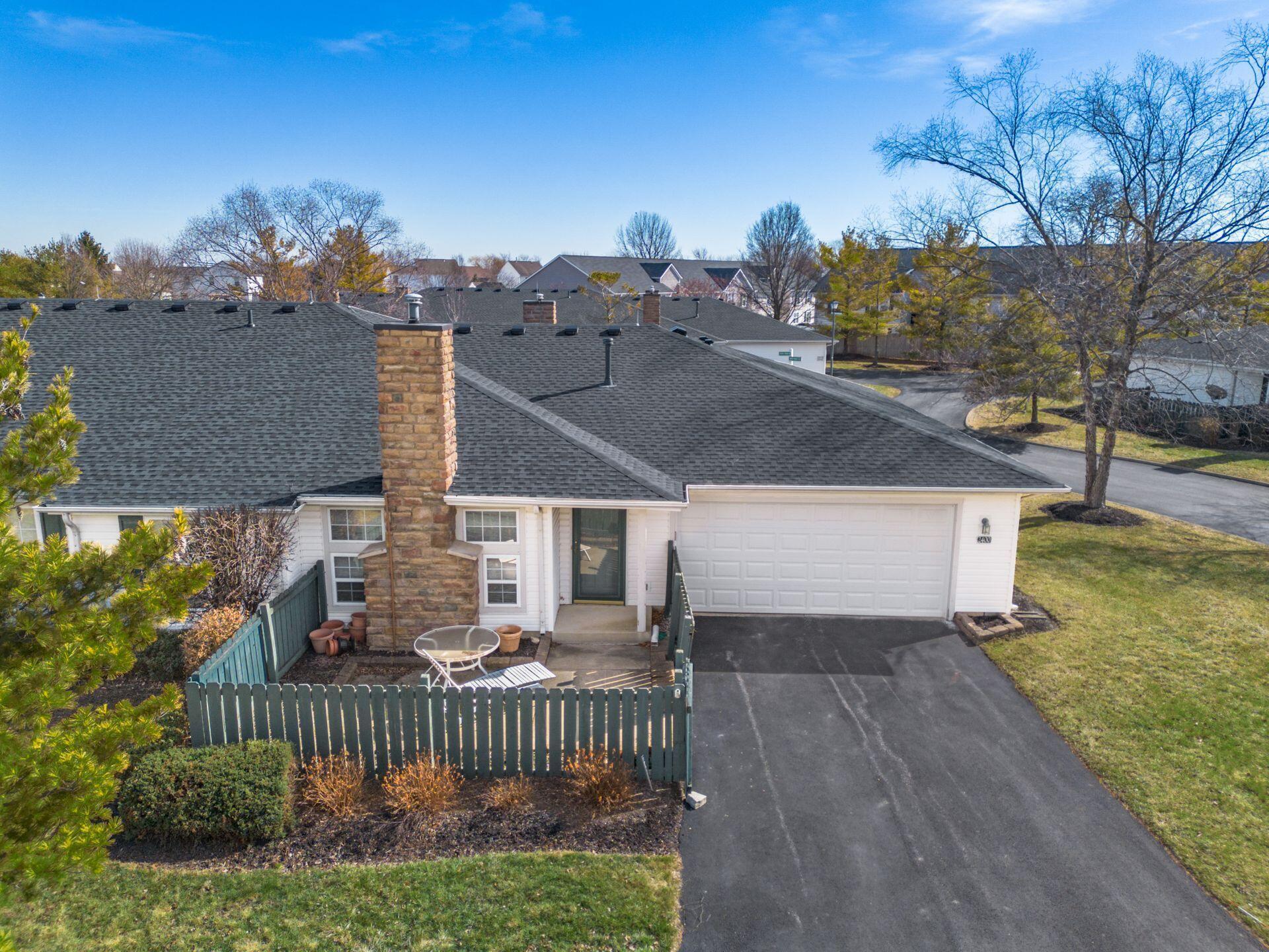 2400 Warm Springs Drive, Hilliard, Ohio image 6