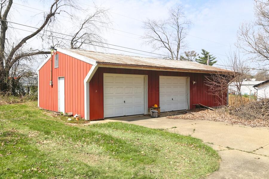 109 Hillcrest Drive, Danville, Ohio image 3