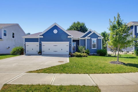 Photo of 165 Balderson Drive, Pickerington, OH 43147 (MLS # 226034285)