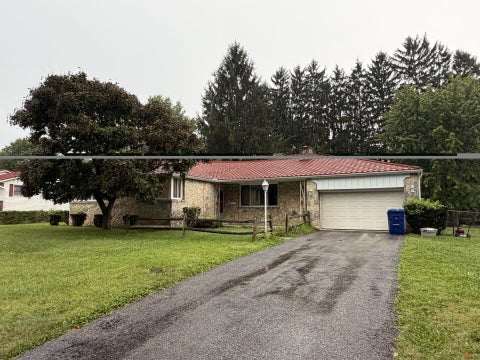 Photo of 425 N Liberty Street, Delaware, OH 43015 (MLS # 226034843)