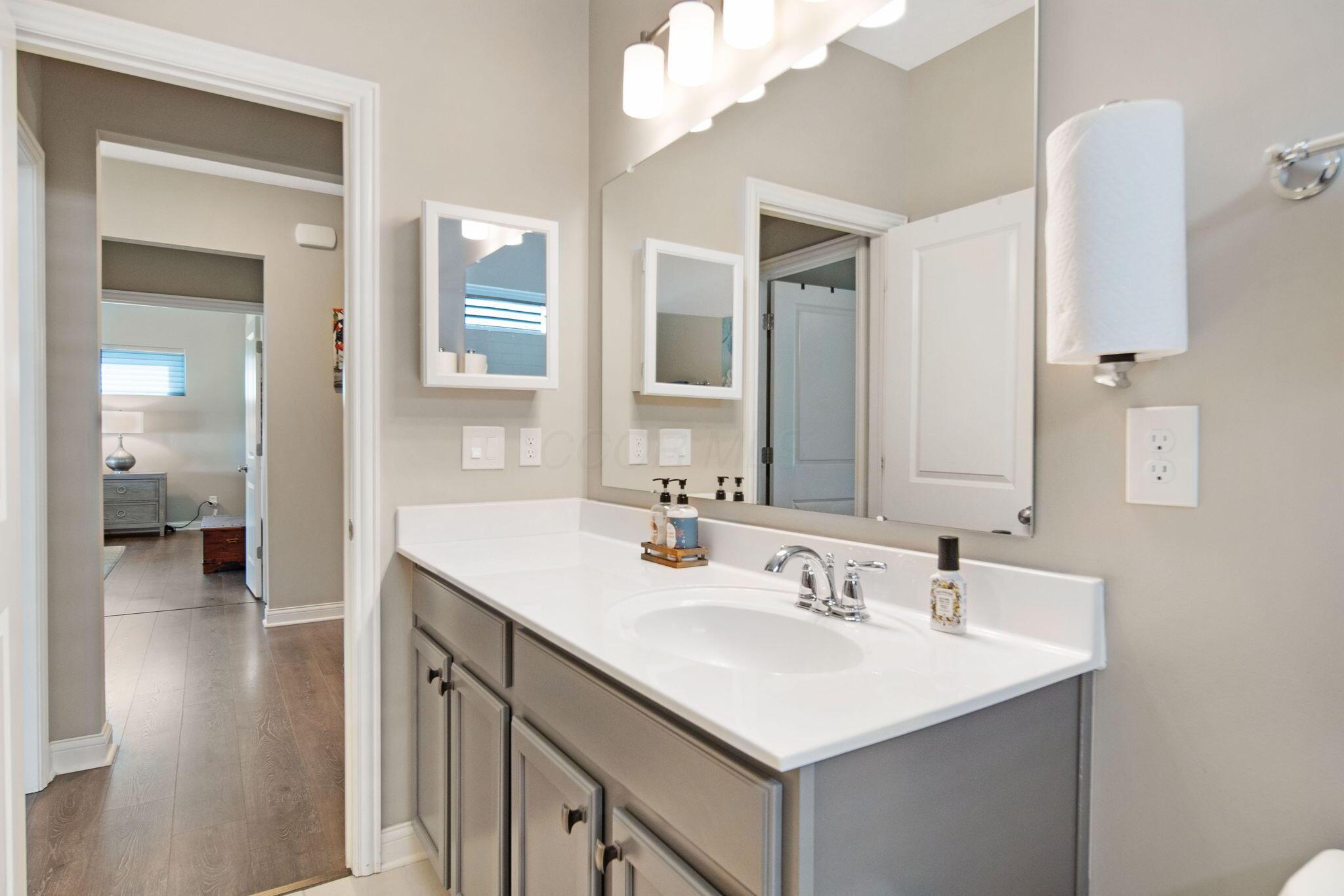 5494 Camlin Place #35, Westerville, Ohio image 28