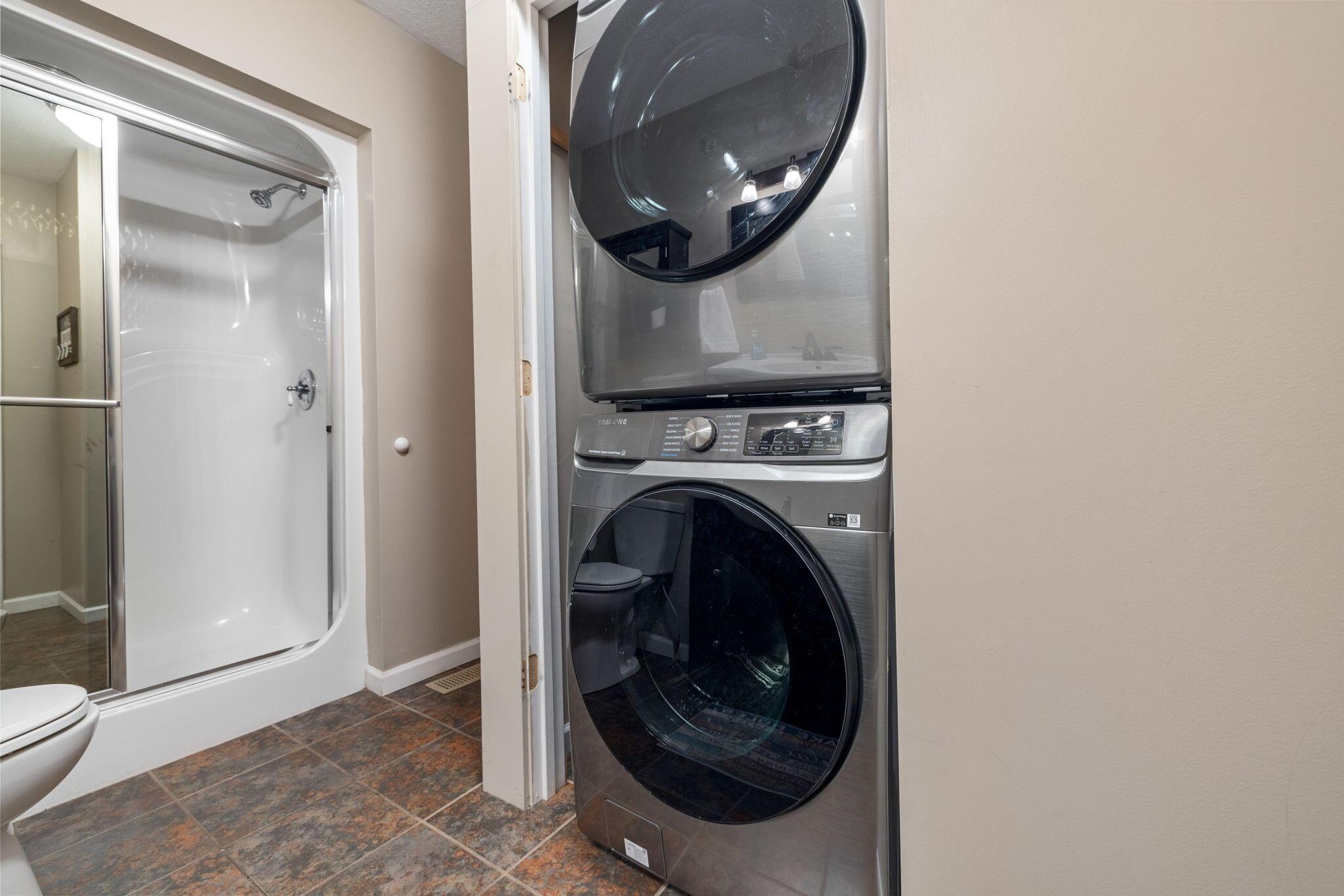 7842 Hickory Avenue, Russells Point, Ohio image 13
