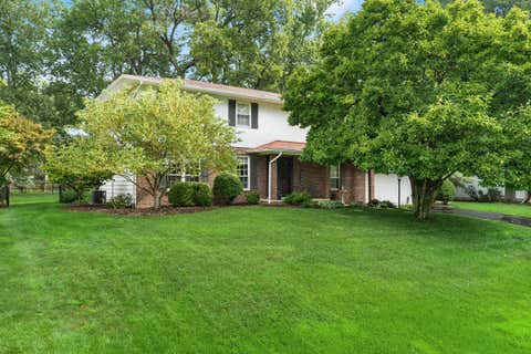 Homes For Sale - 5568 Naiche Road<br/> Columbus, OH 43213
