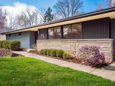 Photo of 75 Crandall Drive, Worthington, OH 43085 (MLS # 226023543)