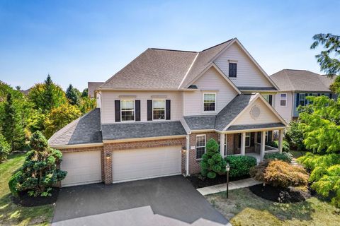 Photo of 6775 Royal Plume Drive, Dublin, OH 43016 (MLS # 225034790)