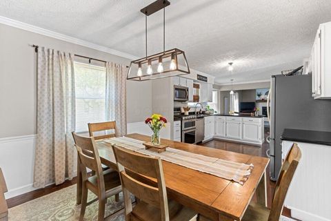 Tiny photo for 7981 Oakwind Court, Westerville, OH 43081 (MLS # 225039210)