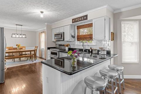 Tiny photo for 7981 Oakwind Court, Westerville, OH 43081 (MLS # 225039210)