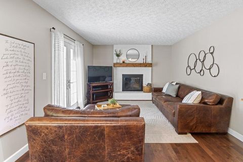 Tiny photo for 7981 Oakwind Court, Westerville, OH 43081 (MLS # 225039210)