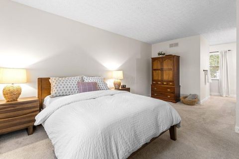 Tiny photo for 7981 Oakwind Court, Westerville, OH 43081 (MLS # 225039210)
