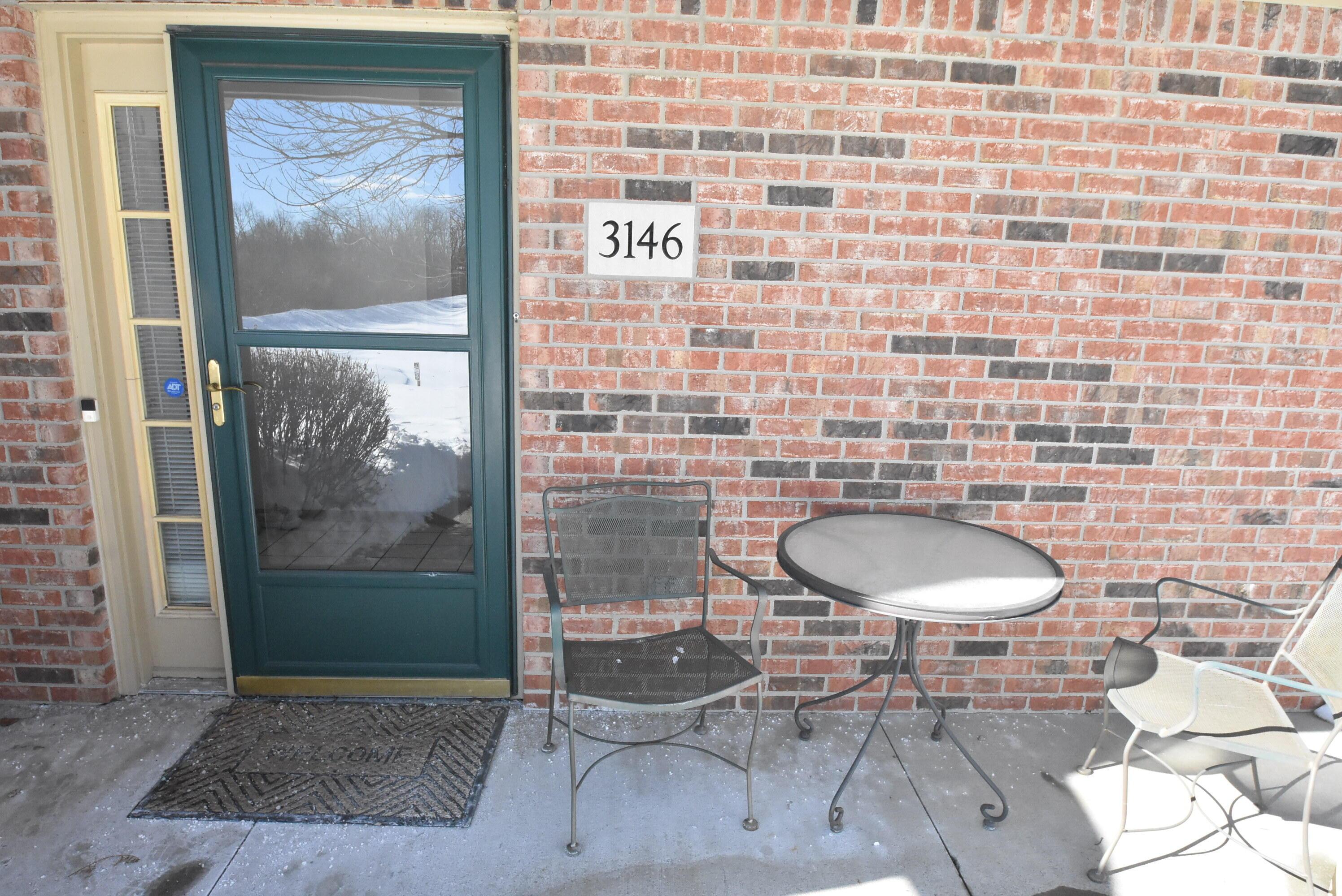 3146 Pine Manor Boulevard