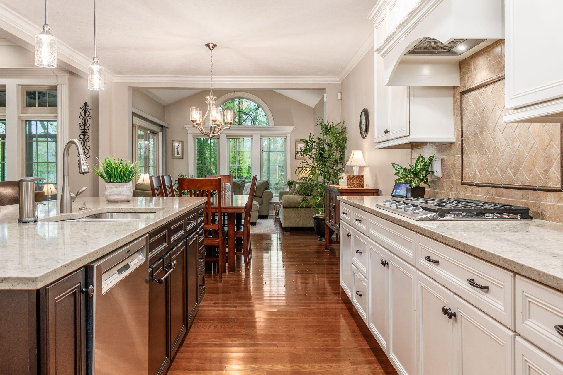 5464 Slater Ridge, Westerville, Ohio image 12