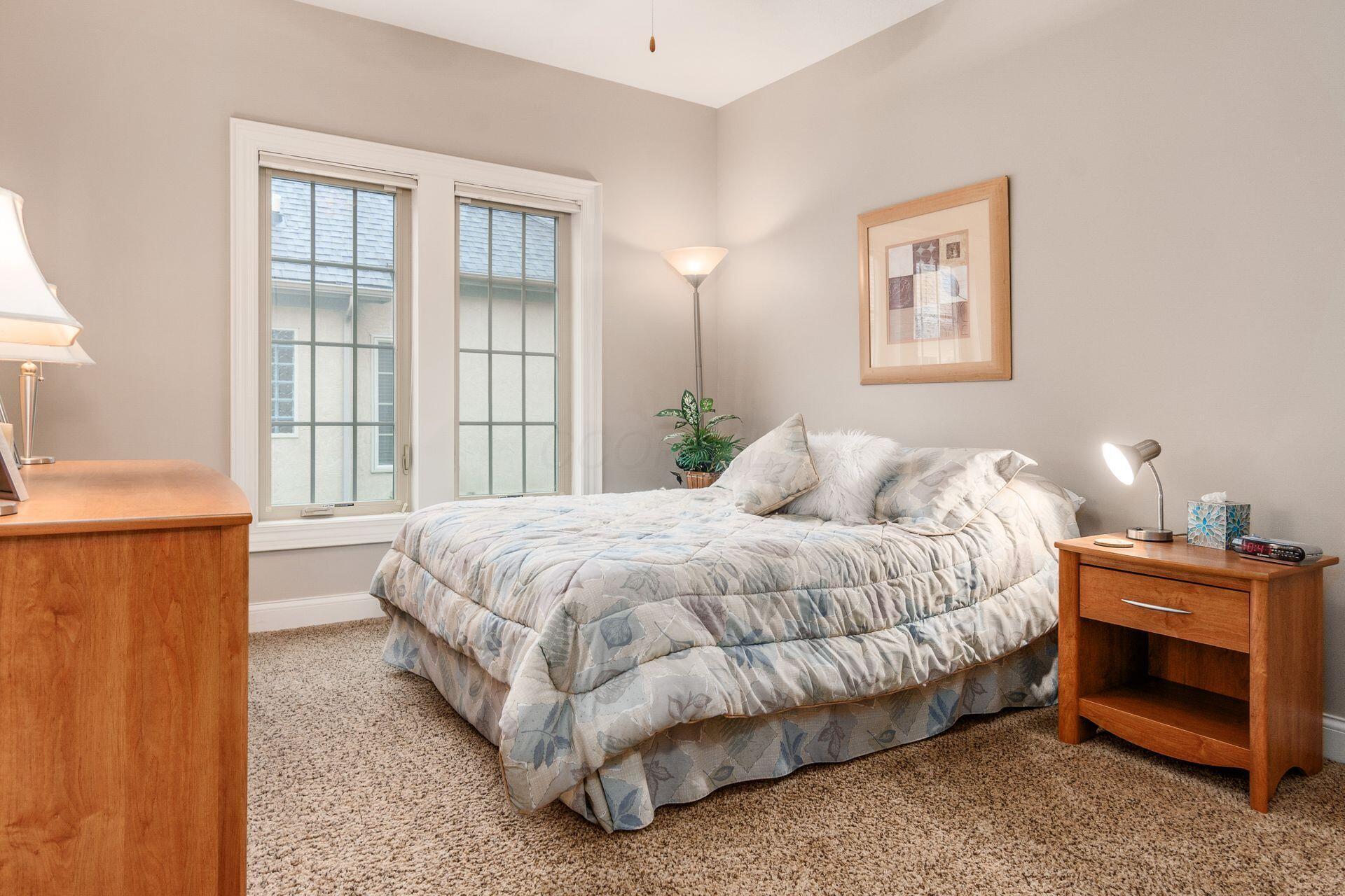 5464 Slater Ridge, Westerville, Ohio image 30