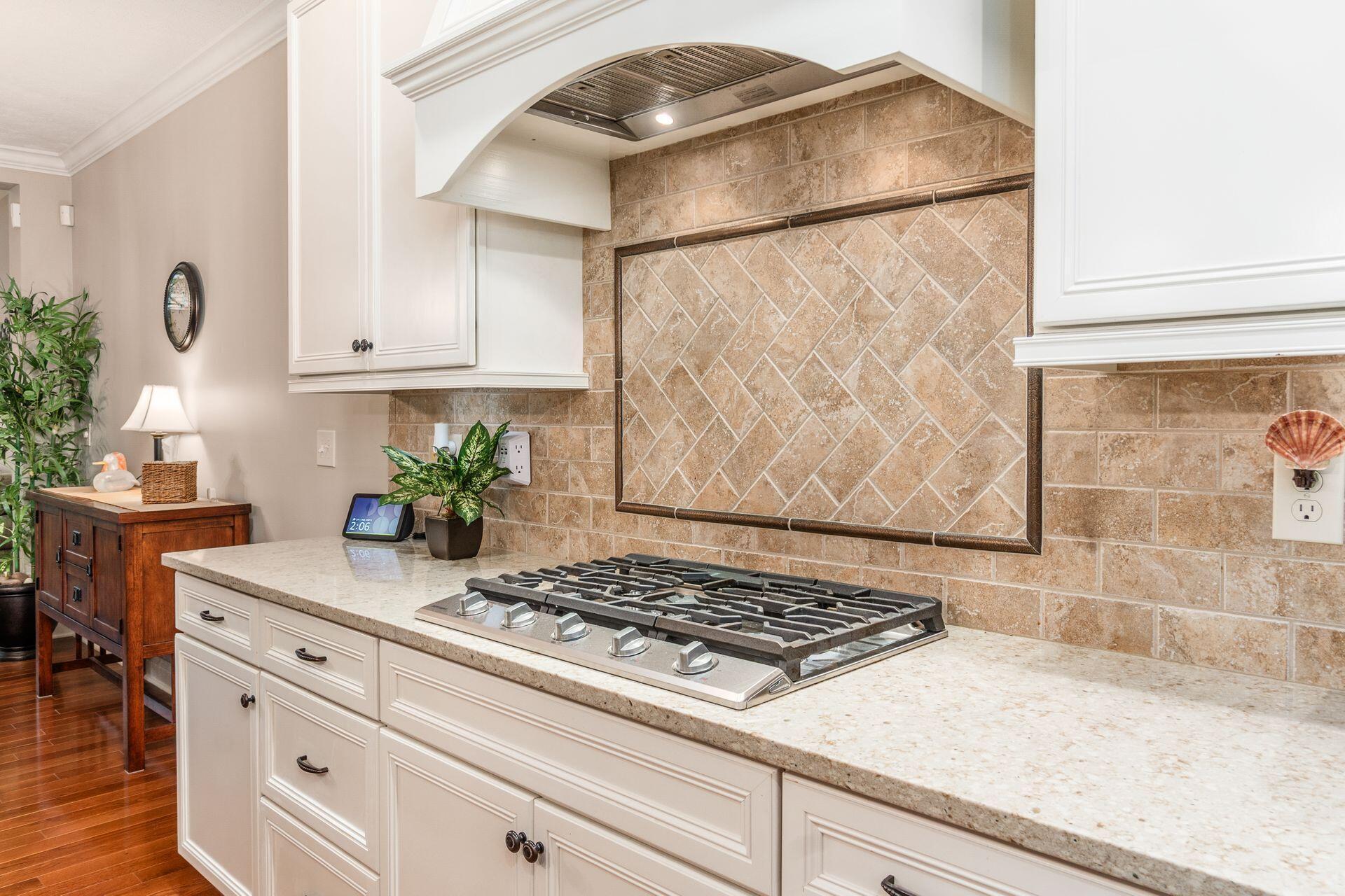 5464 Slater Ridge, Westerville, Ohio image 13