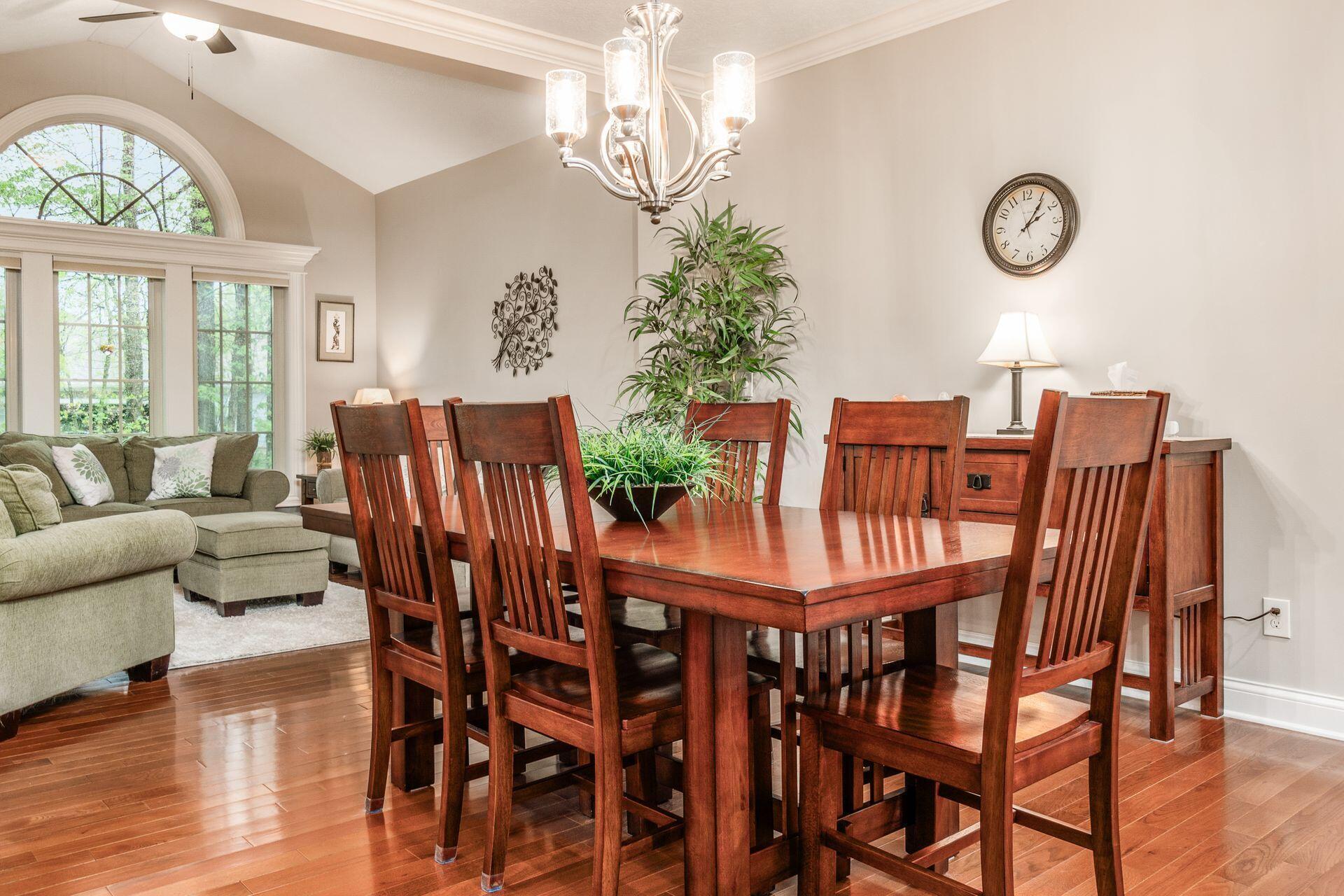 5464 Slater Ridge, Westerville, Ohio image 15