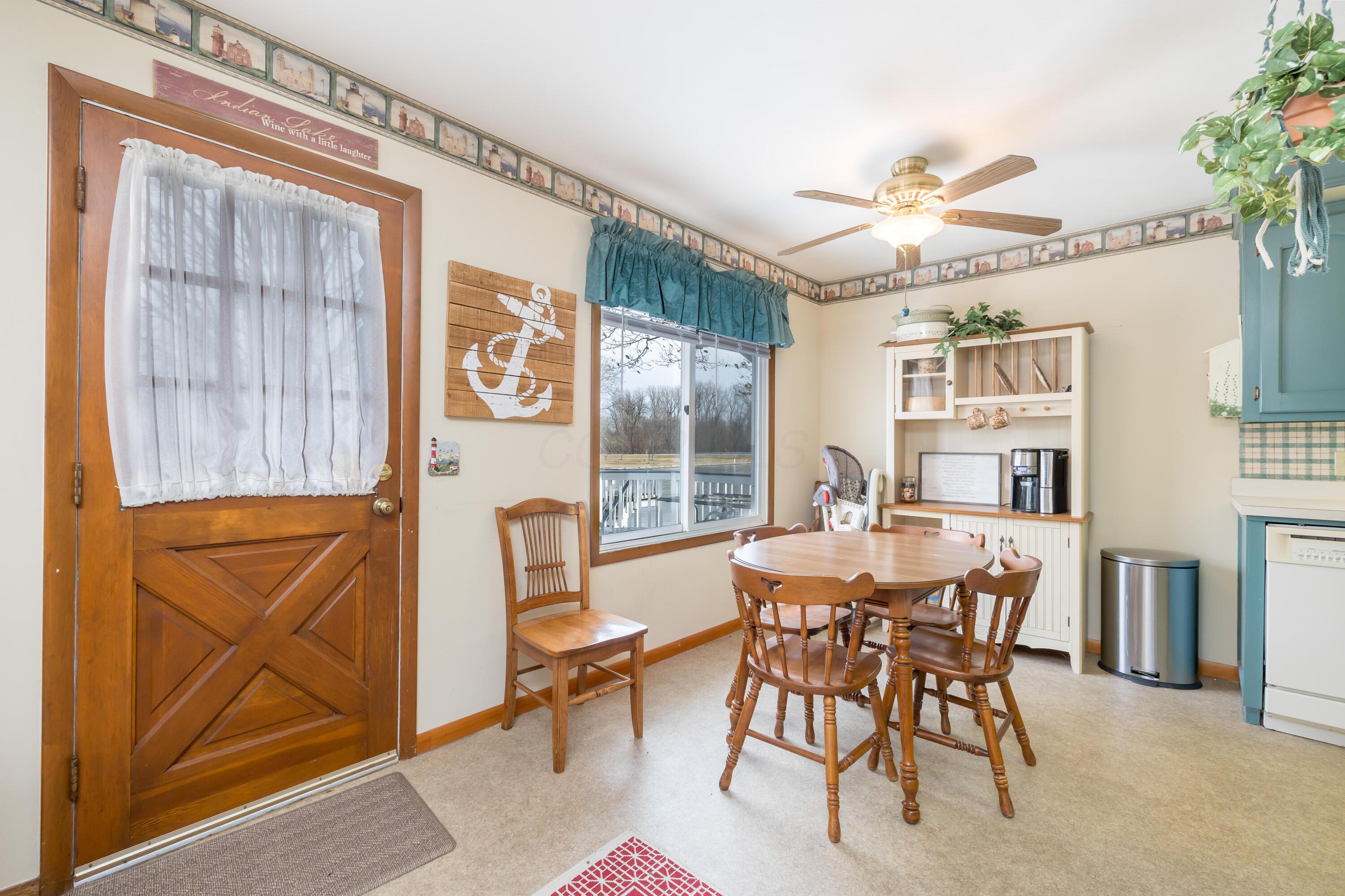 7630 Edgewater Avenue, Huntsville, Ohio image 16