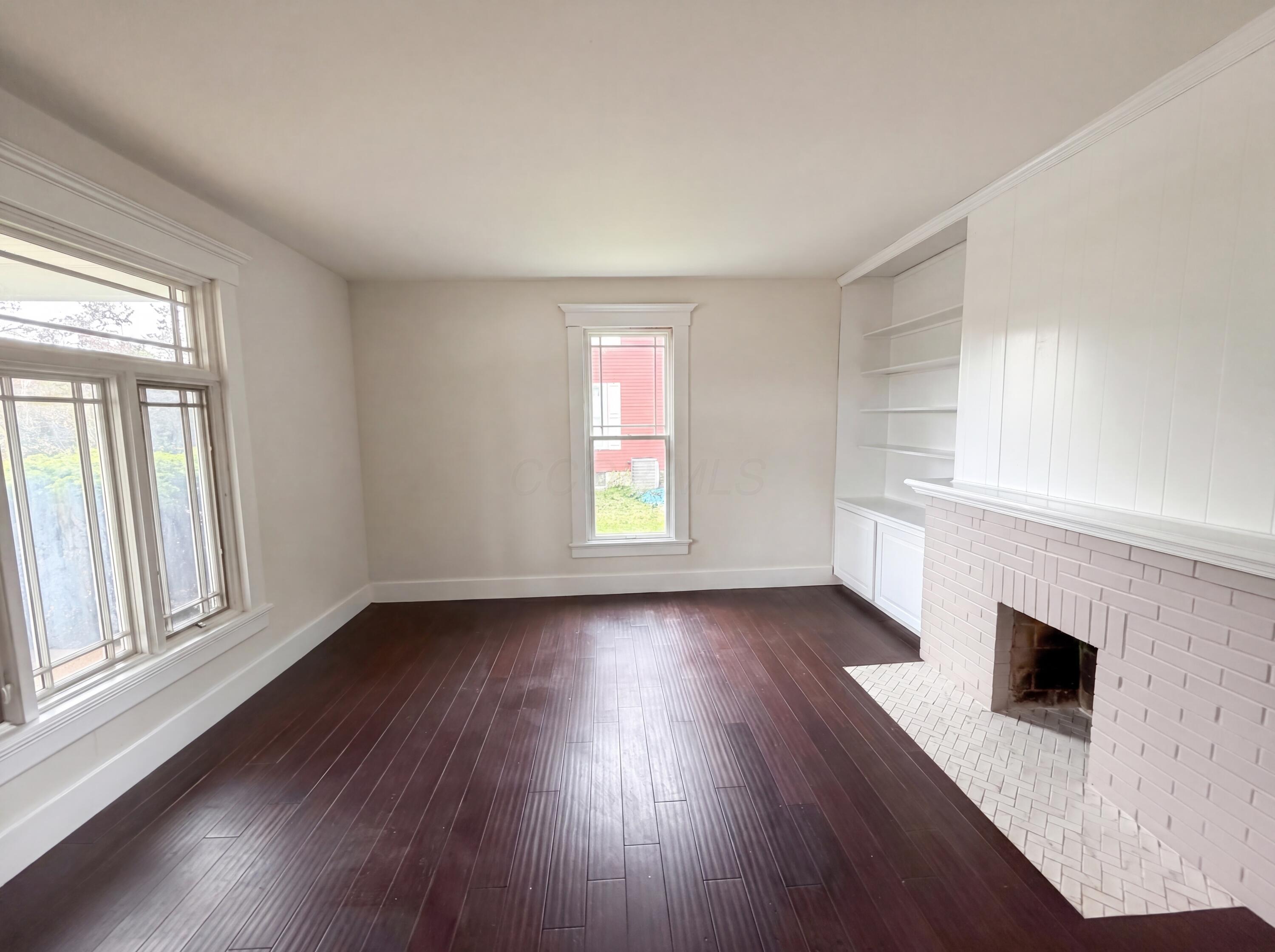 116 E 1st Street