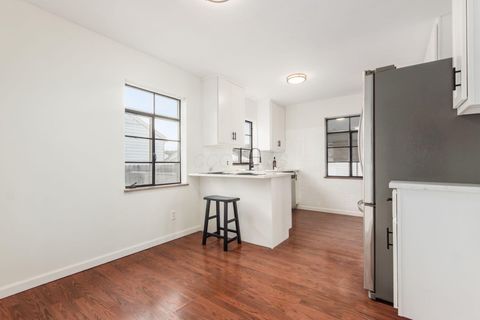 Tiny photo for 227 S Sylvan Avenue, Columbus, OH 43204 (MLS # 225045907)