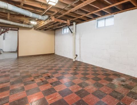 Tiny photo for 227 S Sylvan Avenue, Columbus, OH 43204 (MLS # 225045907)