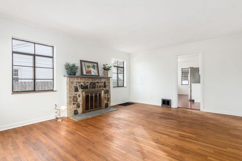 Tiny photo for 227 S Sylvan Avenue, Columbus, OH 43204 (MLS # 225045907)