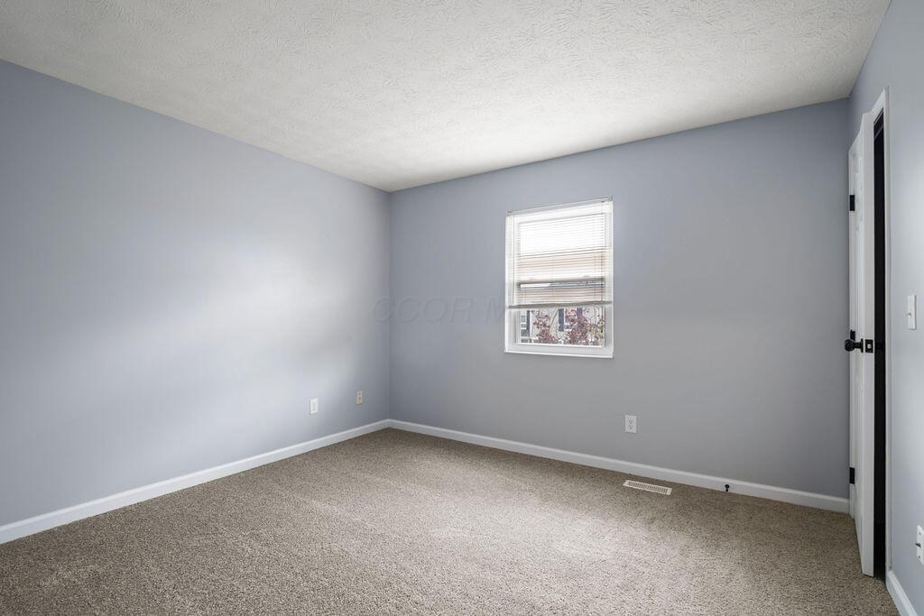 852 Pine Way Drive #E2, Columbus, Ohio image 17