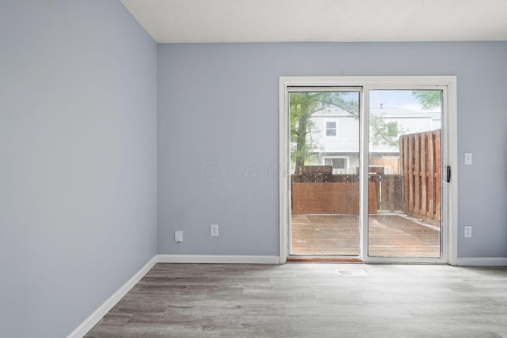 852 Pine Way Drive #E2, Columbus, Ohio image 6